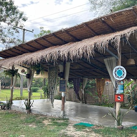 Hotel Blue Stone Pai Exterior foto